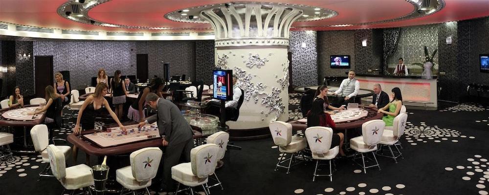 Grand Pasha Luxury Central Nicosia Hotel & Casino Exterior photo