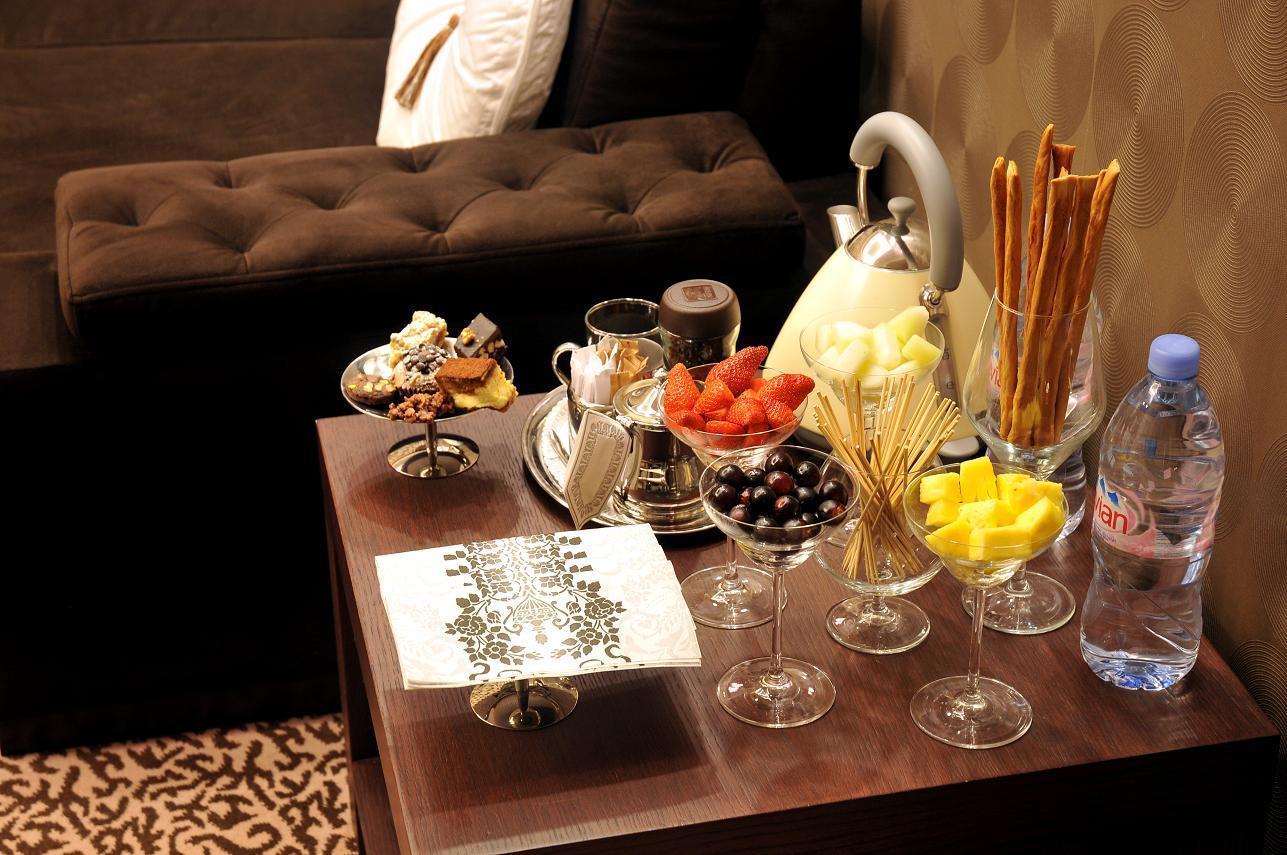 Grand Pasha Luxury Central Nicosia Hotel & Casino Room photo