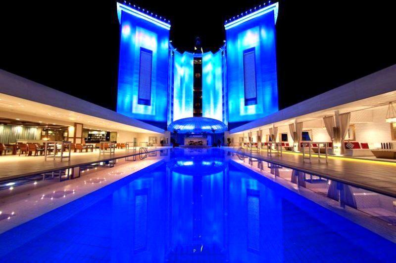 Grand Pasha Luxury Central Nicosia Hotel & Casino Exterior photo