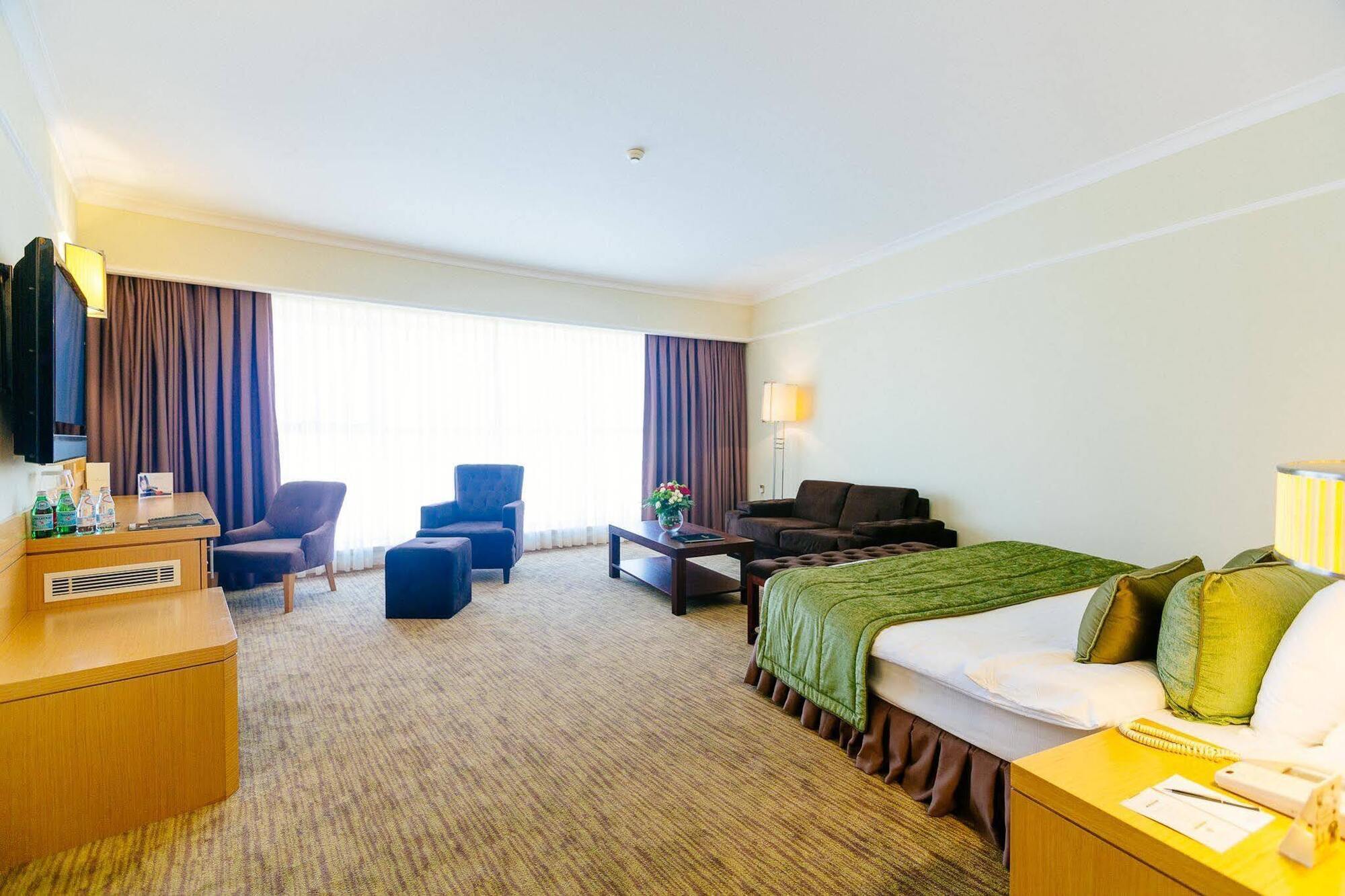 Grand Pasha Luxury Central Nicosia Hotel & Casino Exterior photo